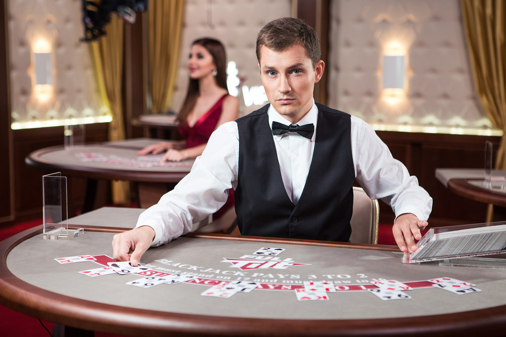 Så Hur Definierar Man Och Spelar Man På Sociala Casinon?
